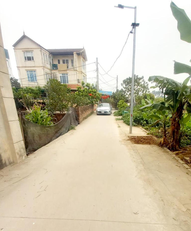 BÁN ĐẤT LIÊN MẠC – THƯỢNG CÁT – NGÕ RỘNG, NÔNG – GẦN Ô TÔ TRÁNH